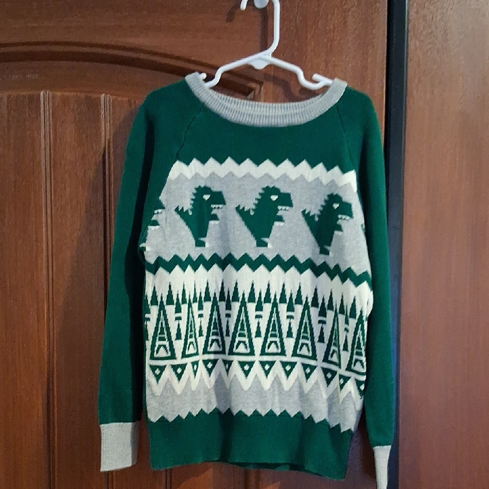 Boys Sweater Bundle. Size S/6-7 - Picture 2 of 10